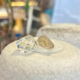 Pakimer Diamonds with Fluorescent Petroleum