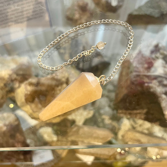 Pendulum - Cream Moonstone