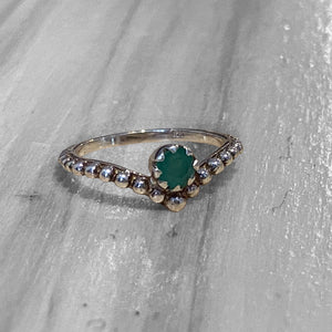 Emerald Tiara Ring