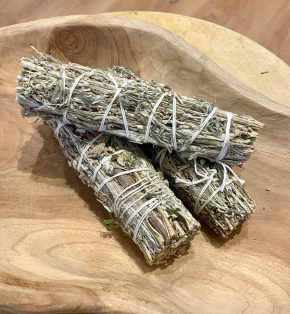 Mugwort Smudge