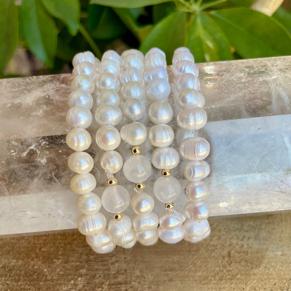 Natural Grade A Freshwater Pearl Bracelet with Rose Quartz Bead