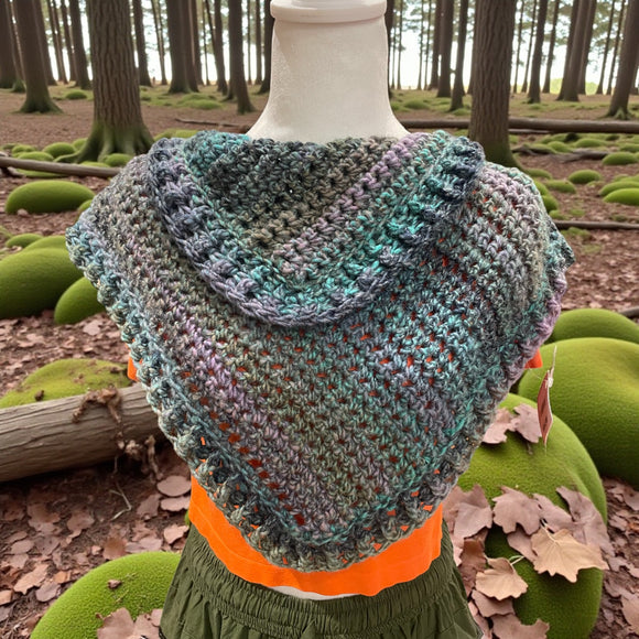 Crochet Shrug - * Blue/Green by Wojo