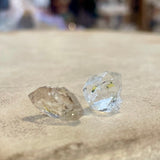 Pakimer Diamonds with Fluorescent Petroleum