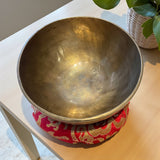 Tibetan Singing Bowl Note G - Throat Chakra